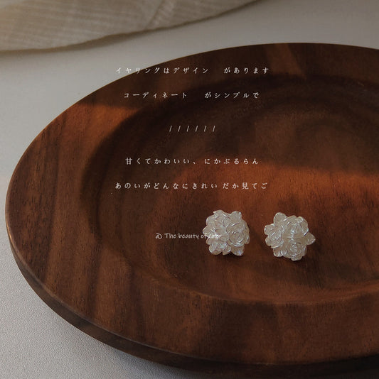 White rose earrings